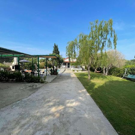 Vila Kalimera Private Pool Nea Poteidaia Exterior foto